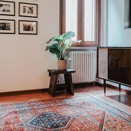 Tra Le Case Di Reggio - Zaccagni Reggio Emilia Bagian luar foto